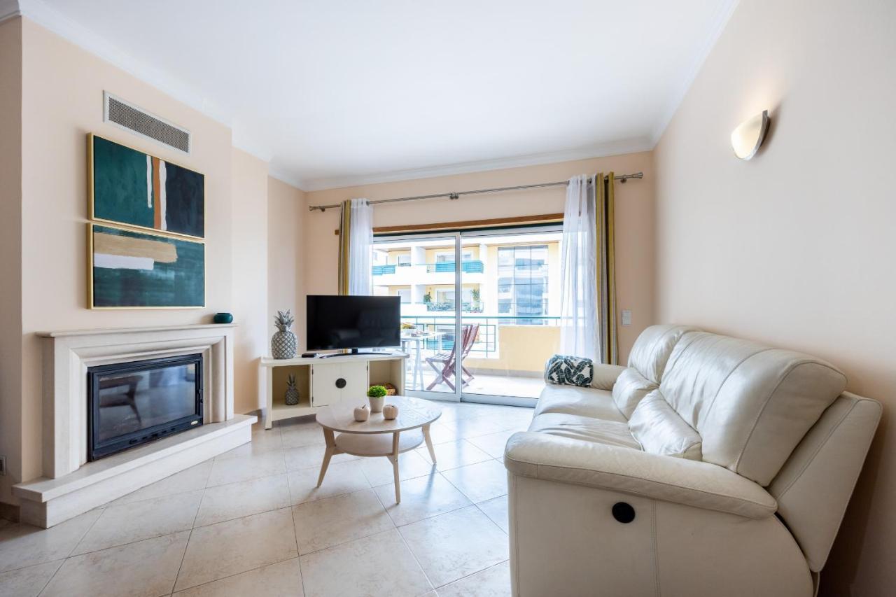 Uptown Lovers Apartment By Seewest Lagos Exteriér fotografie